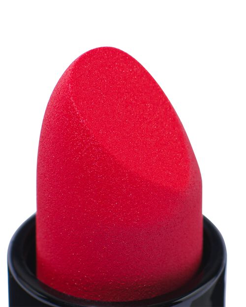 rouge à lèvres mat red rebel