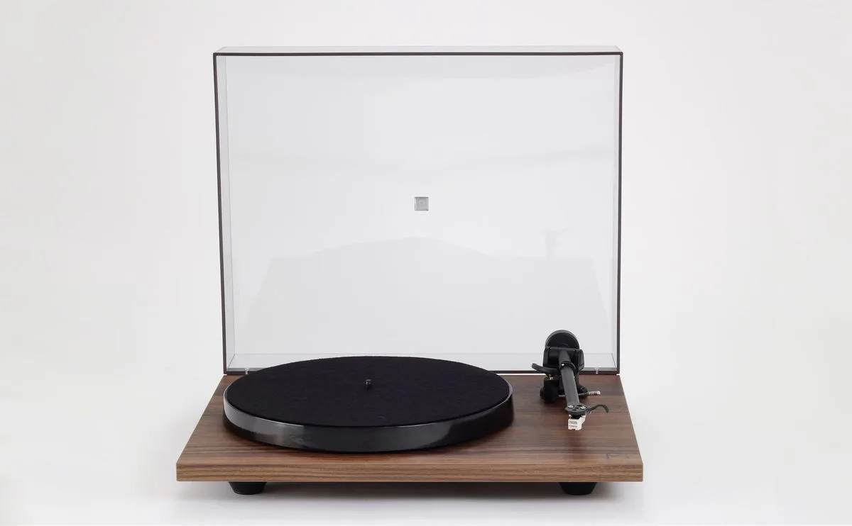 Rega Planar 1 Noyer Carbon MM Platines vinyle hi-fi