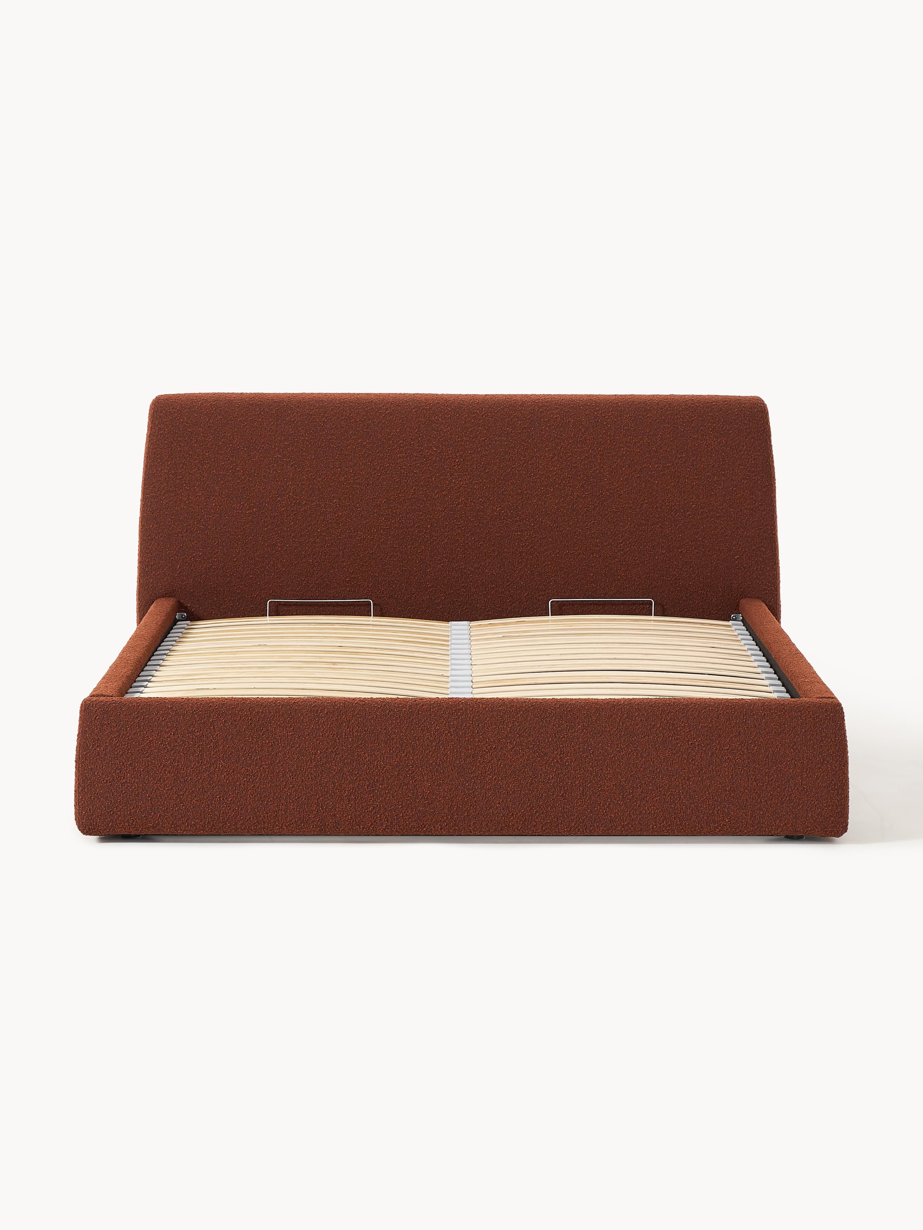 Bouclé gestoffeerd bed Cloud met opbergruimte