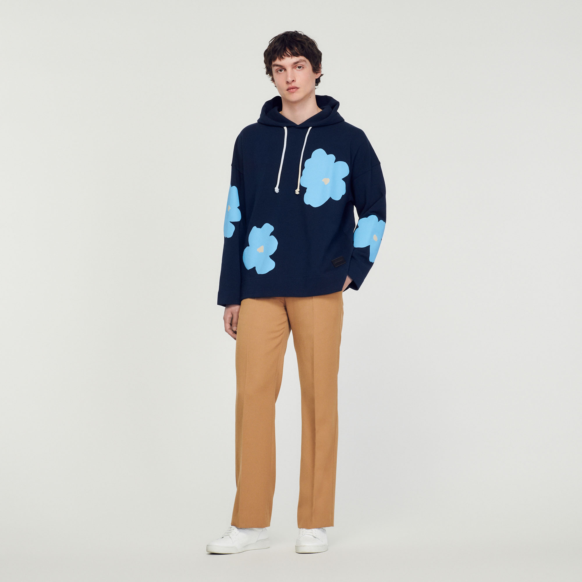 Hoodie motifs fleurs