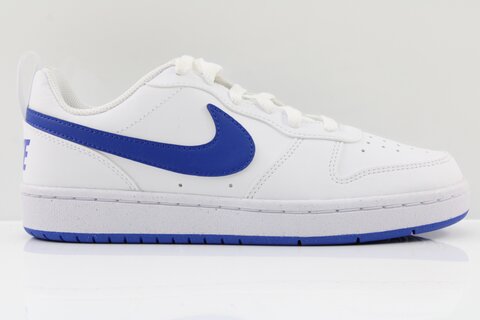 Nike Sneaker
