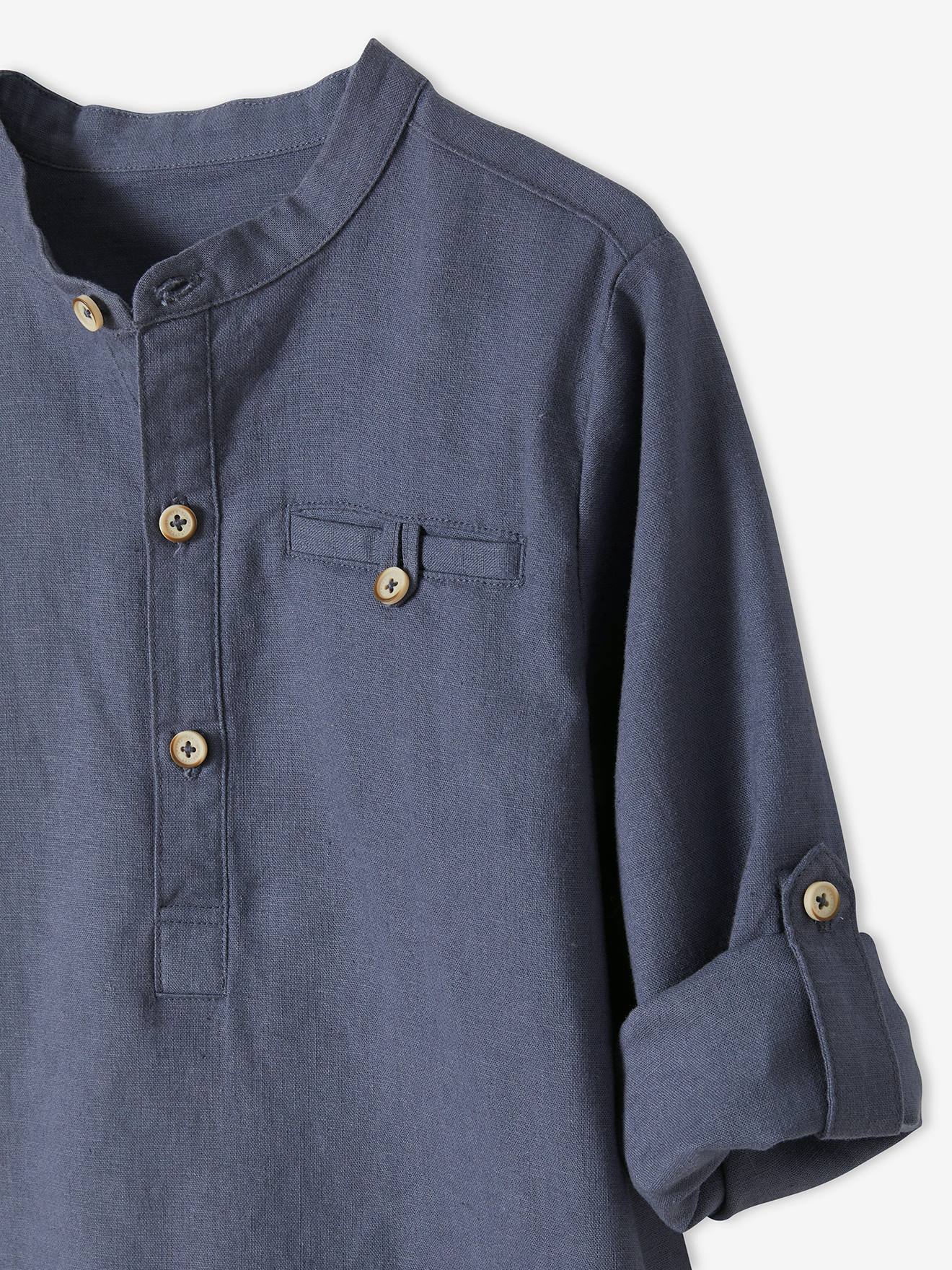 Camisa infantil de linho/algodão com gola mandarim, mangas compridas, cor azul-marinho lisa.