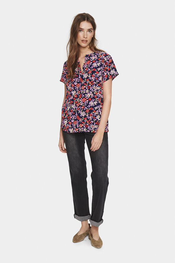 Saint Tropez TikkaSZ Blouse Hibiscus backyard floral