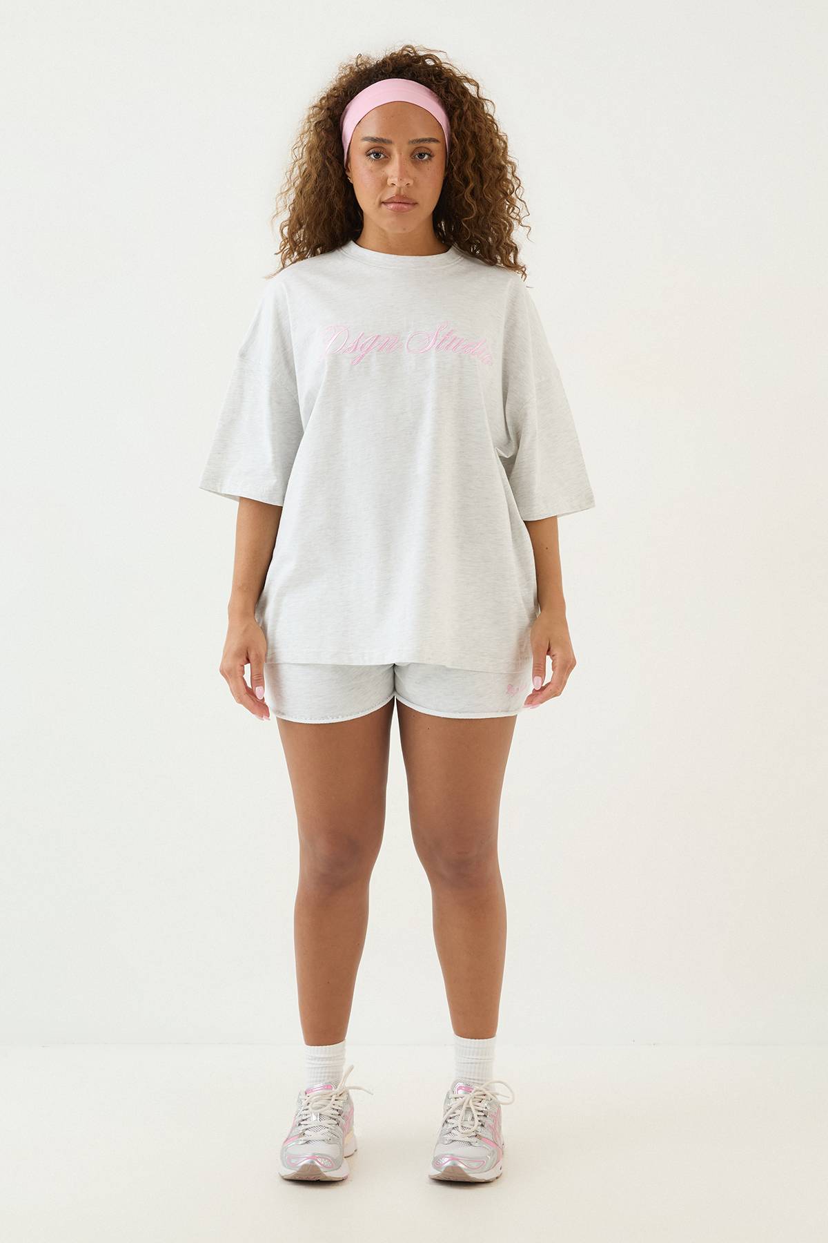 T-shirt Oversize Brodé Script Dsgn Studio