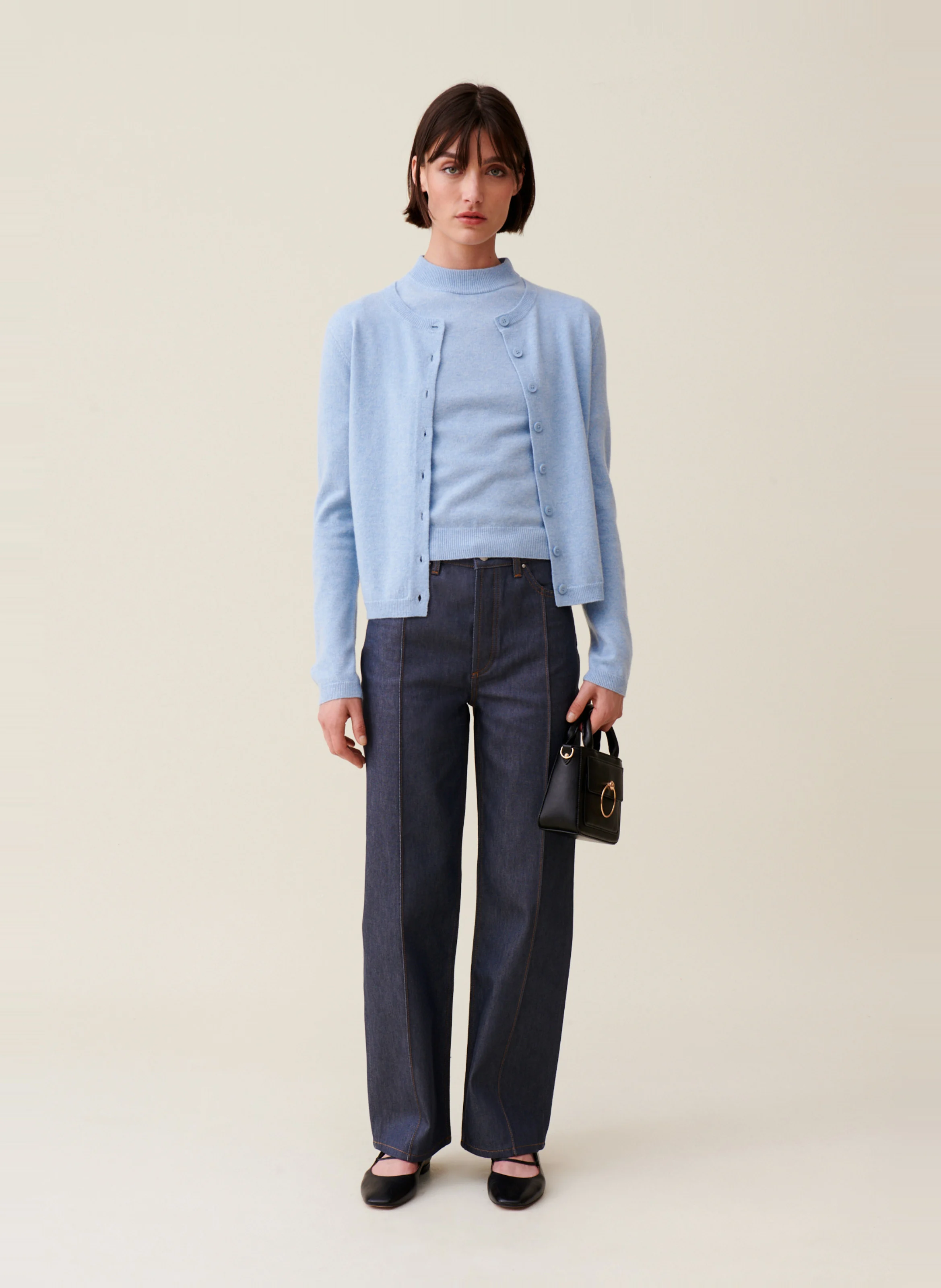 Cardigan en laine brodée | Bleu