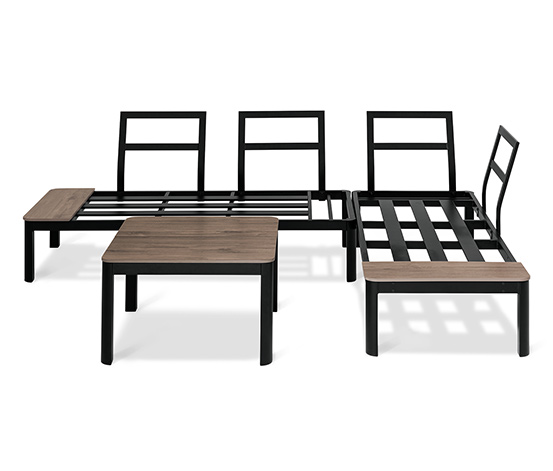 Flexible Lounge-Ecke mit Duraboard®-Tischplatten