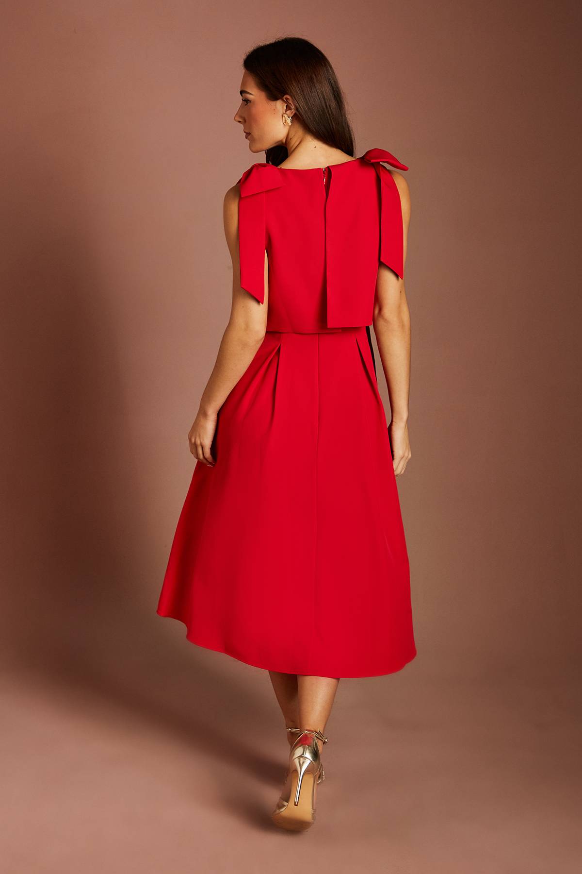 Coast Robe Midi Sans Manches Avec Nœuds Aux Épaules Et Superposition De Corsage