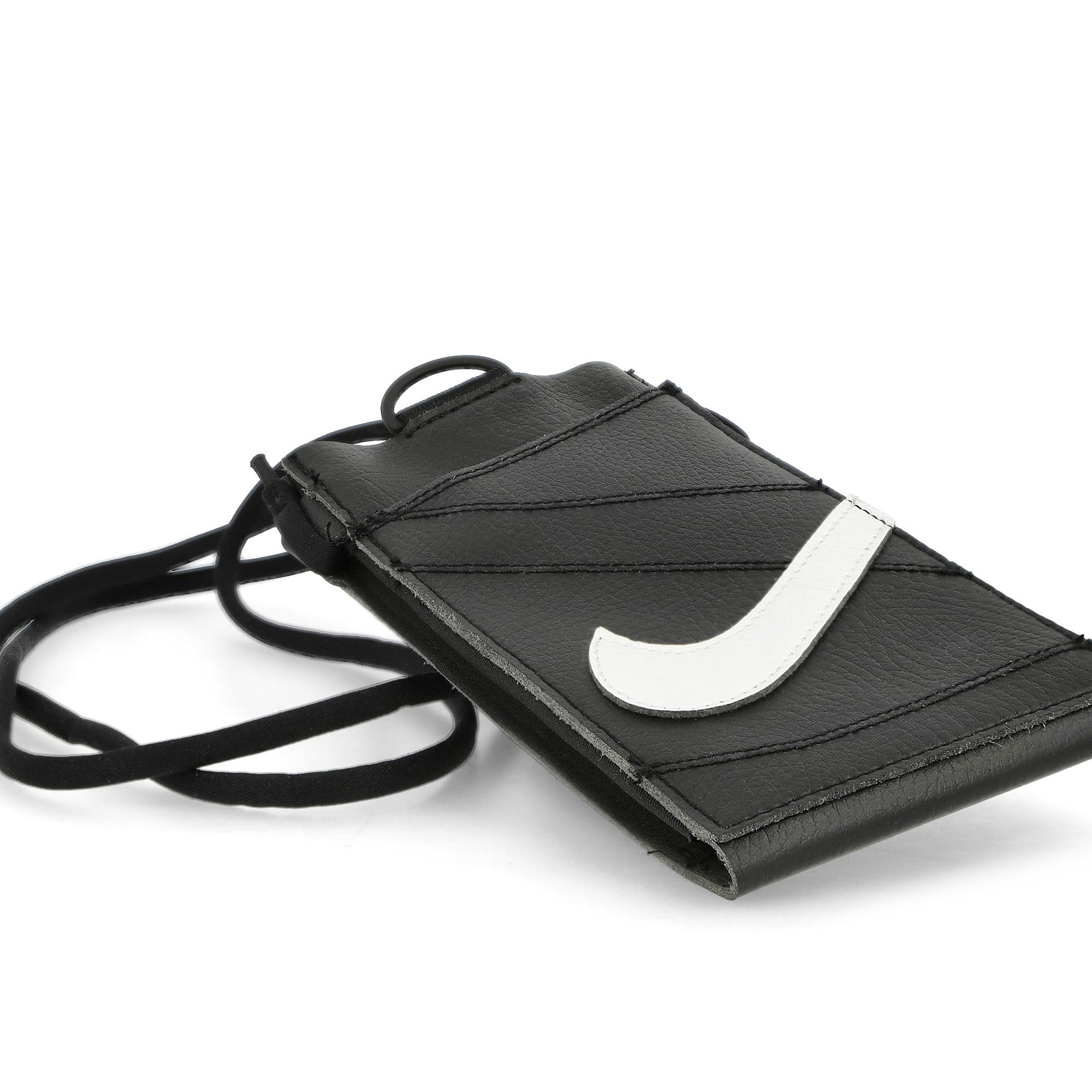 Nike<br>Premium Phone Crossbody