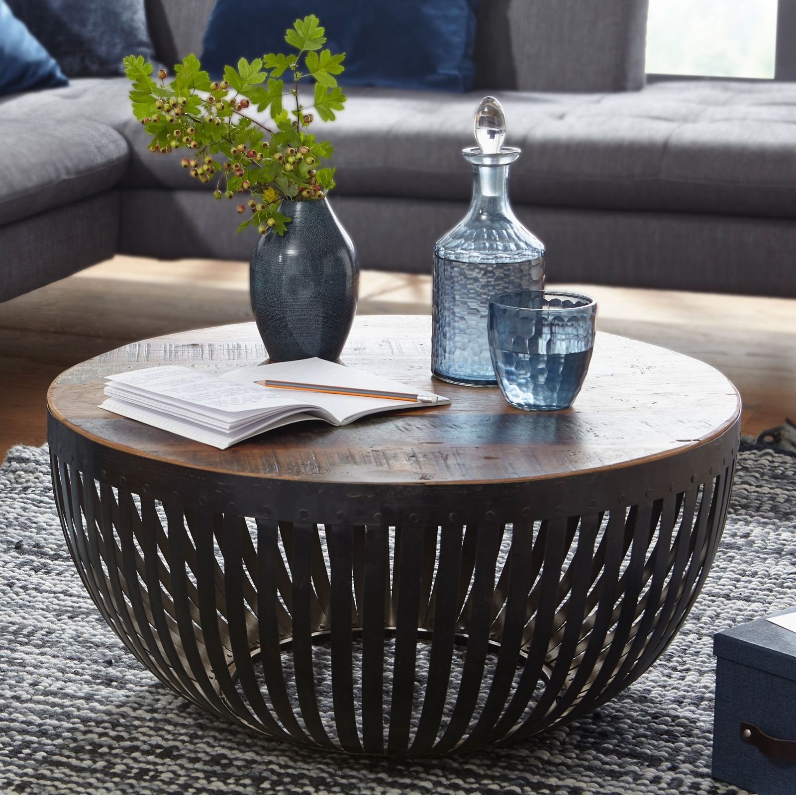 Couchtisch - Mangoholz massiv - schwarz matt - 70 cm