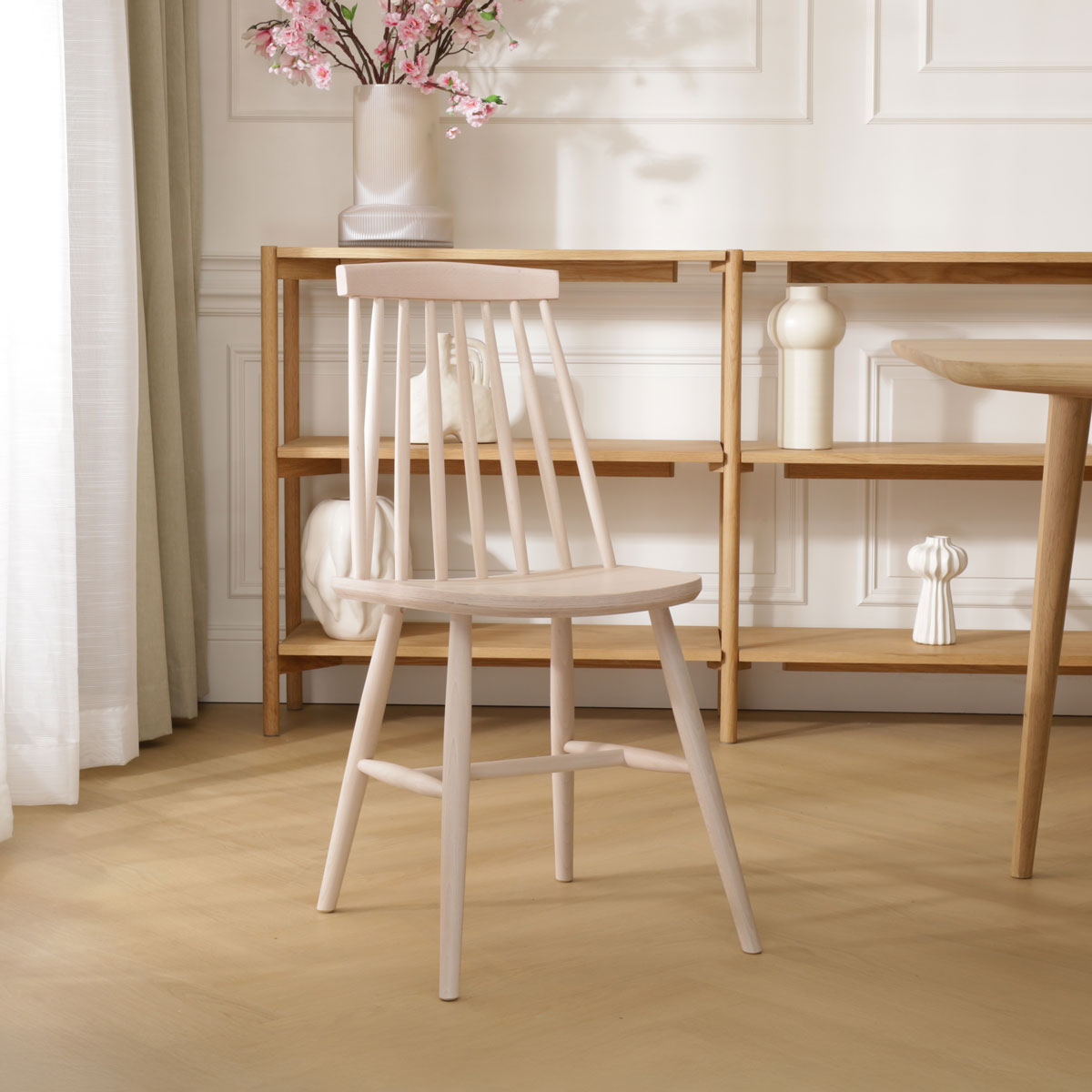 Houten spijlenstoel Filou - whitewash