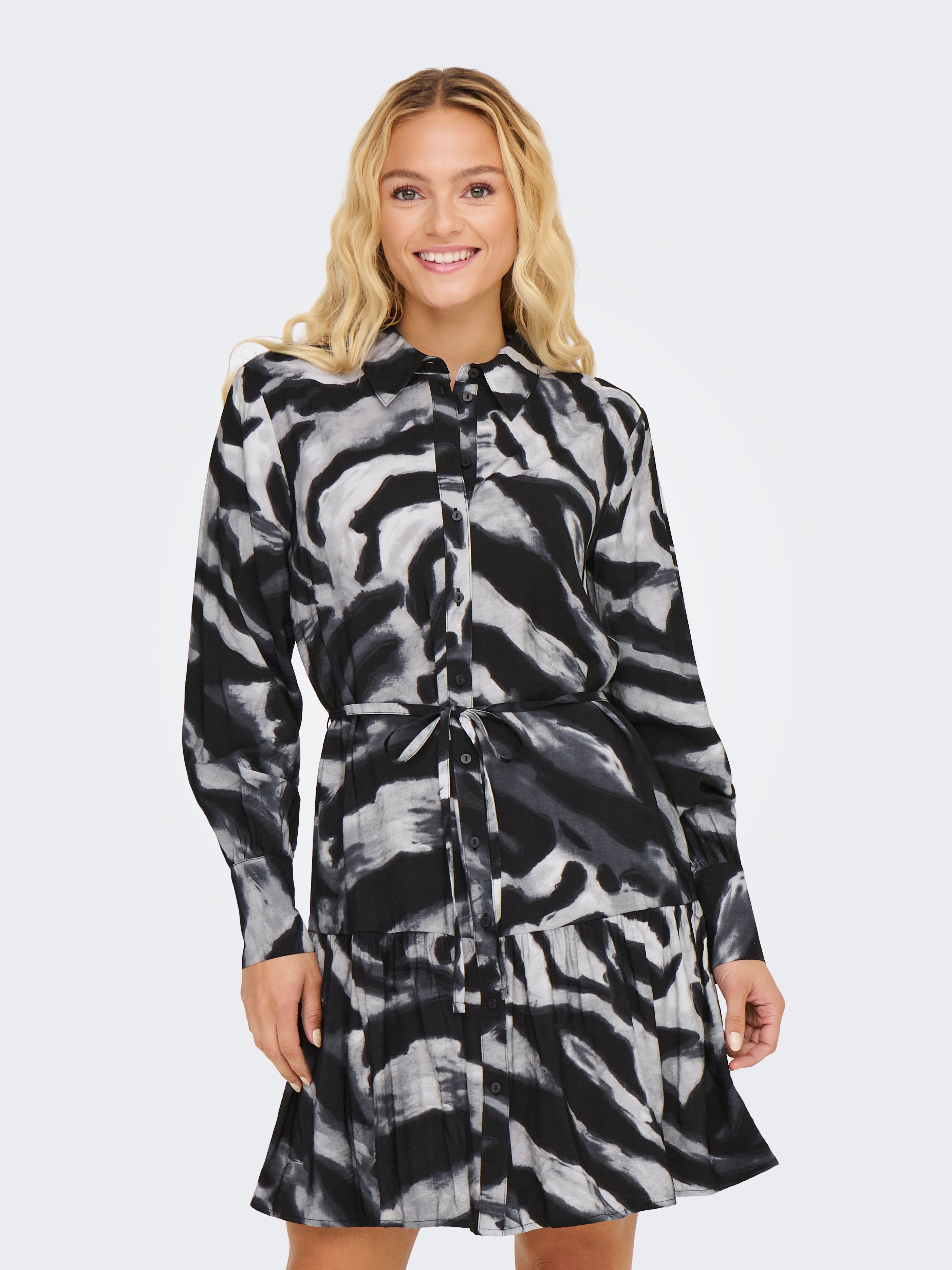 JDYCAMILLE Kurzes Kleid Formal Gray