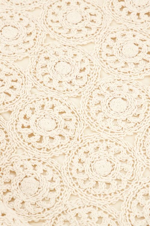 Beige gilet crochet