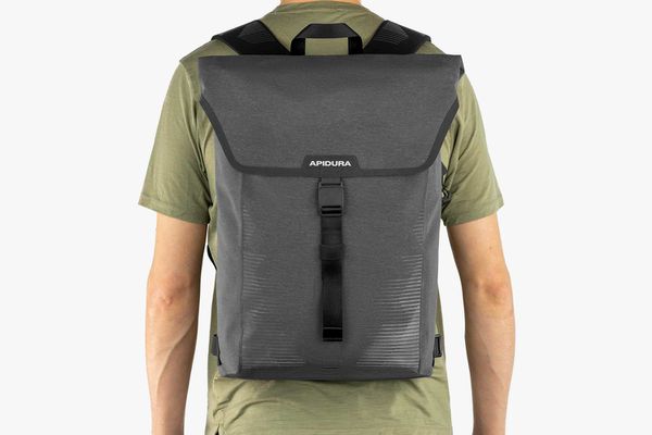 CITY BACKPACK Rucksack (20L)  grey  20 L