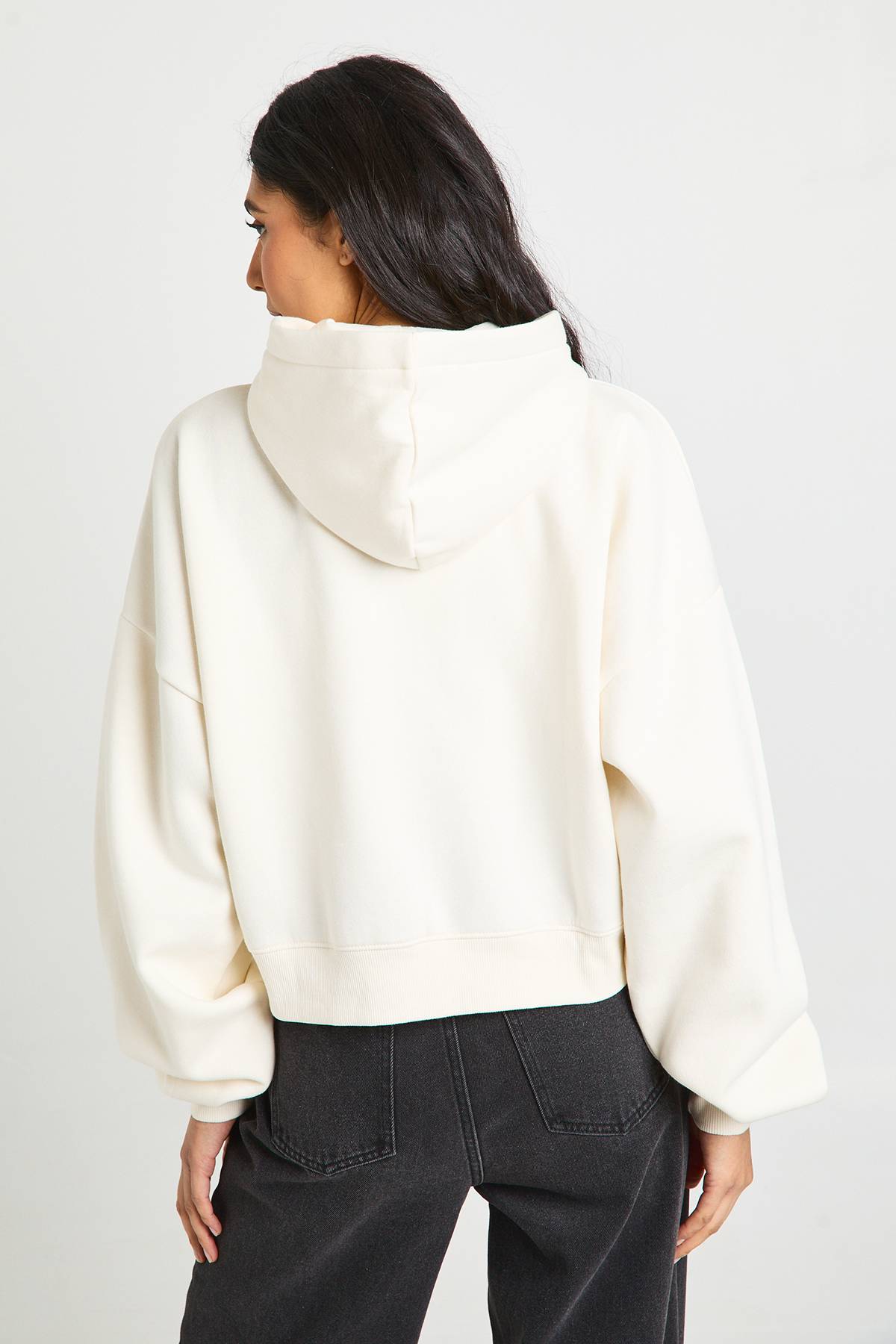 boohoo Sweat À Casynthétiqueche Oversize Long Avec Fermeture Éclair Et Manches Ballon Bouffantes