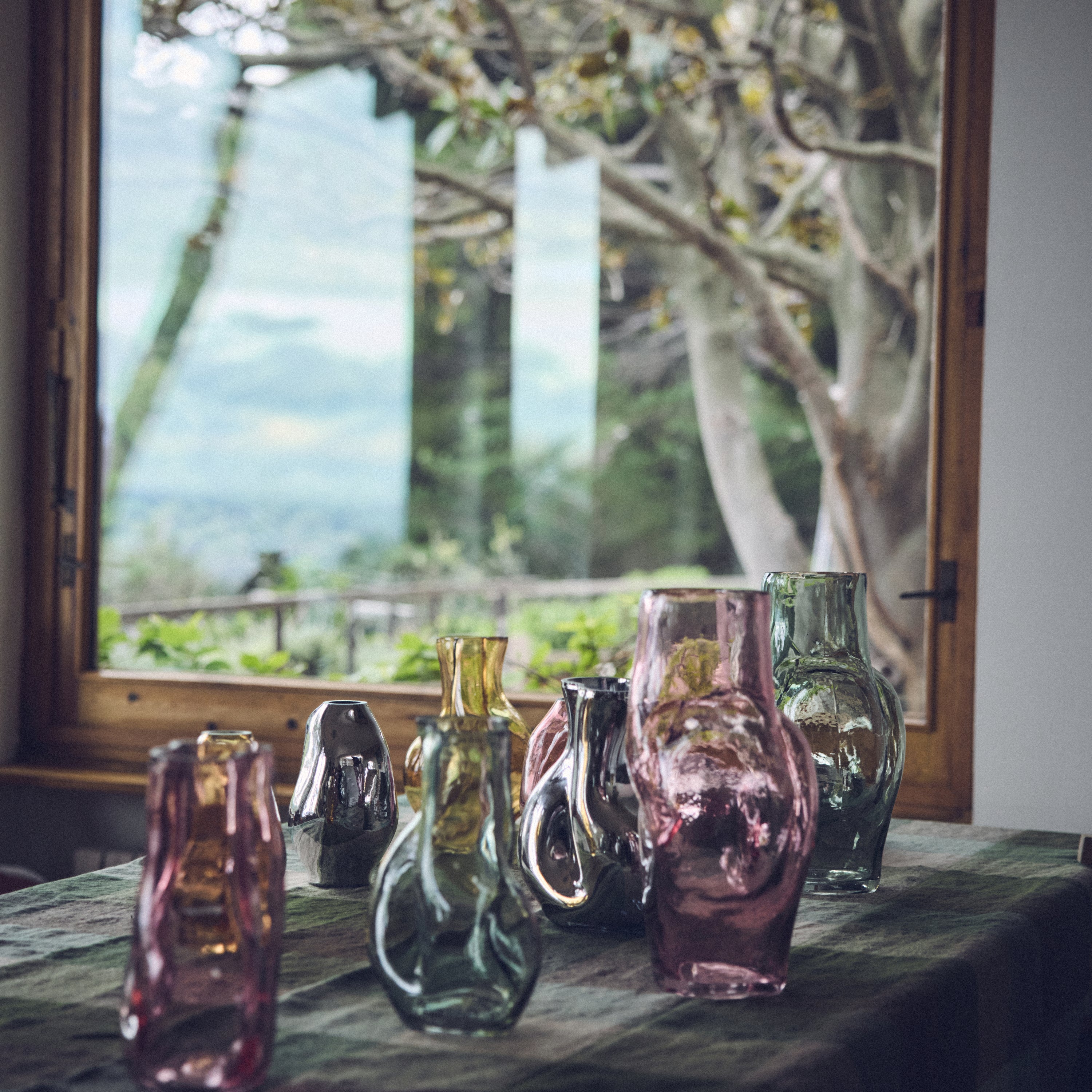 HKliving Gleam Glass Vaas High - Olive