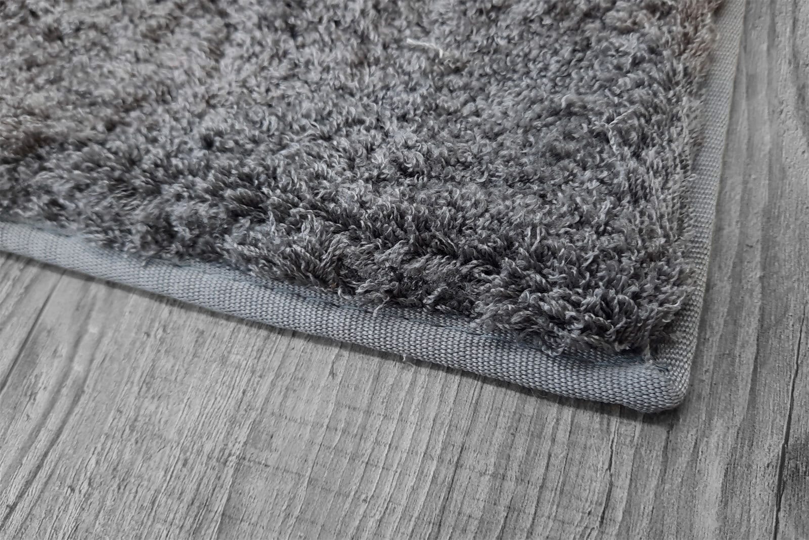 Hochflorteppich SALERNO 67 x 130 cm grau