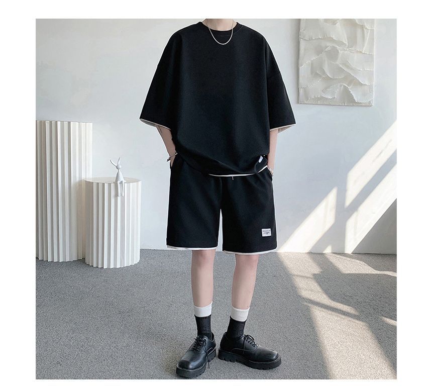 Obikan - Set: Mock tweedelig T-shirt met korte mouwen + shorts