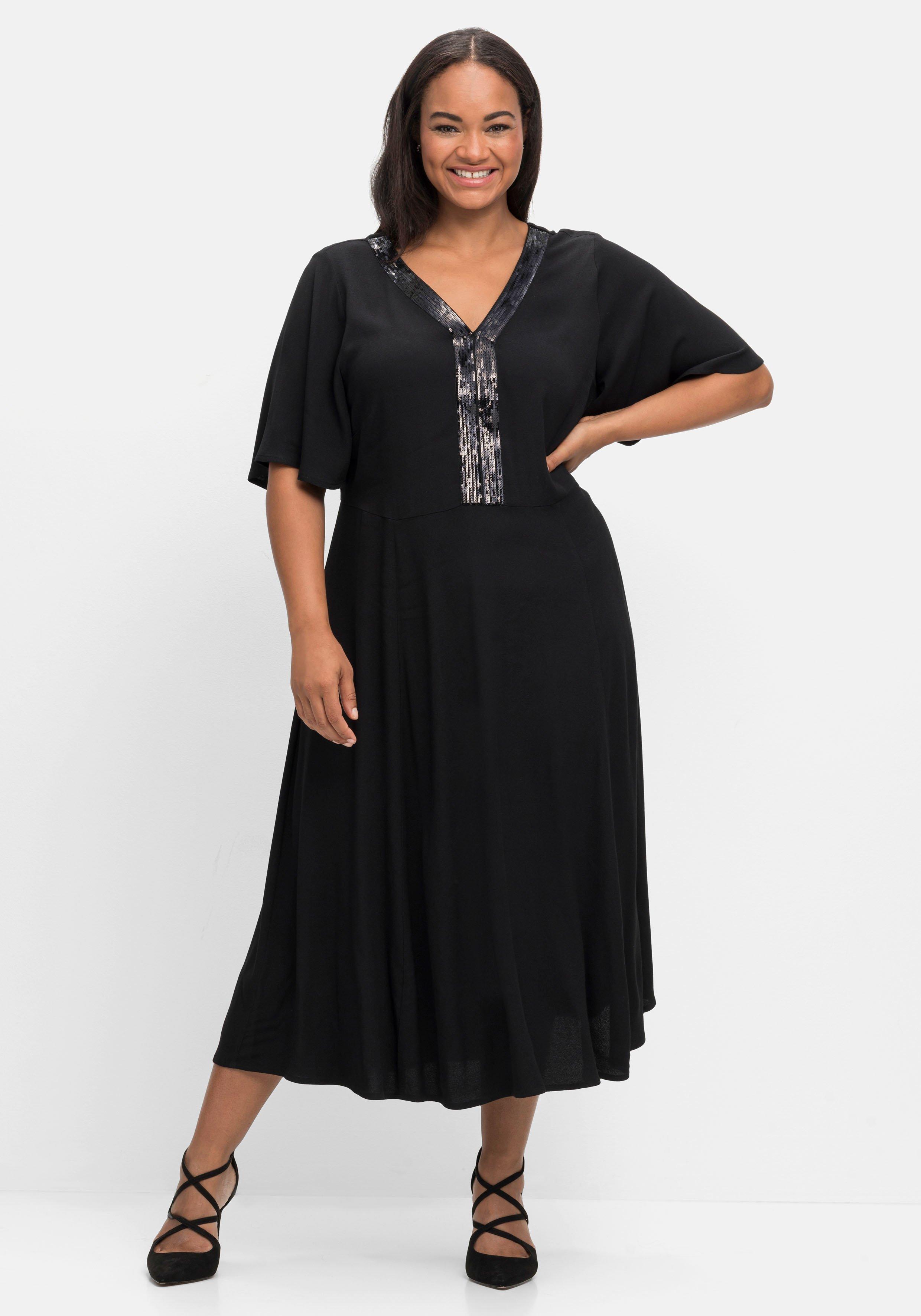 Abendkleid mit Pailletten am V-Ausschnitt