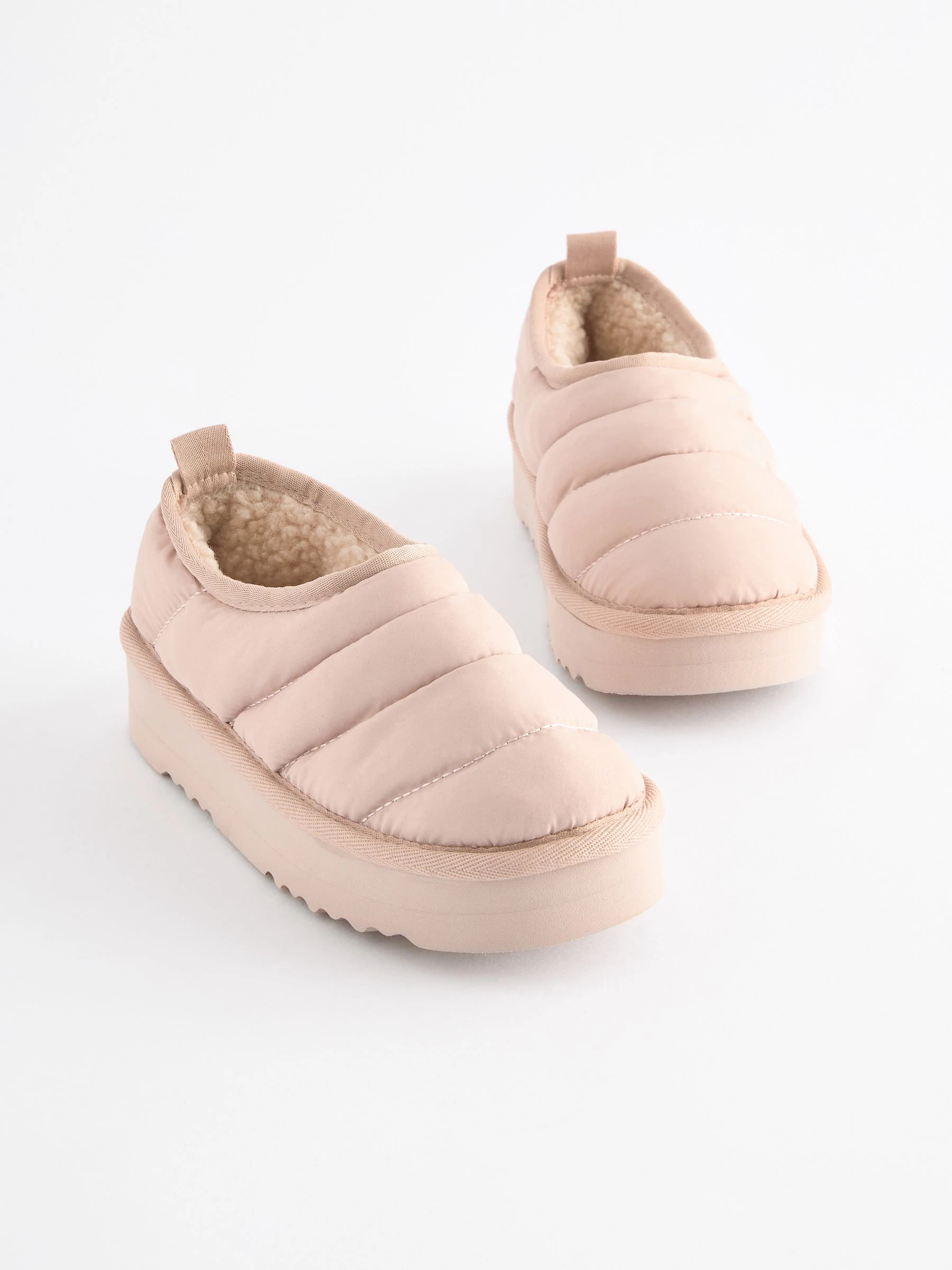 Neutraal - Quilted Flatform Shoot Slippers