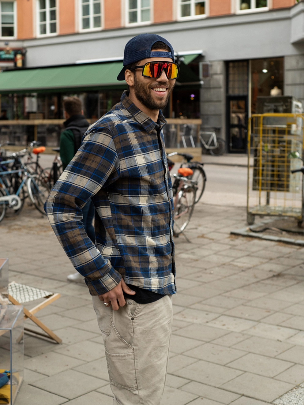 CHPO Henrik Black Sunglasses red mirror
