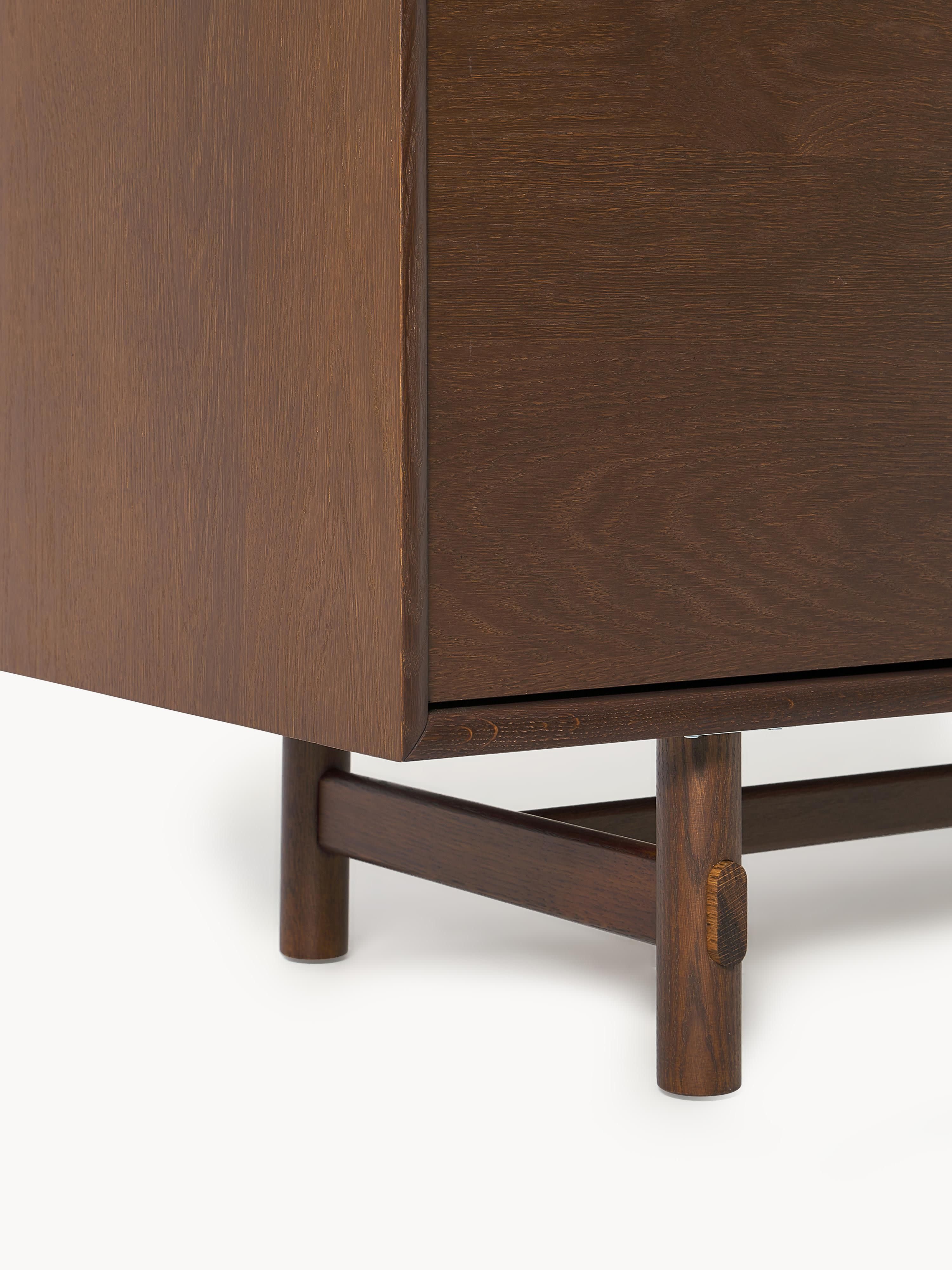 Kleine dressoir Diana van eikenhout
