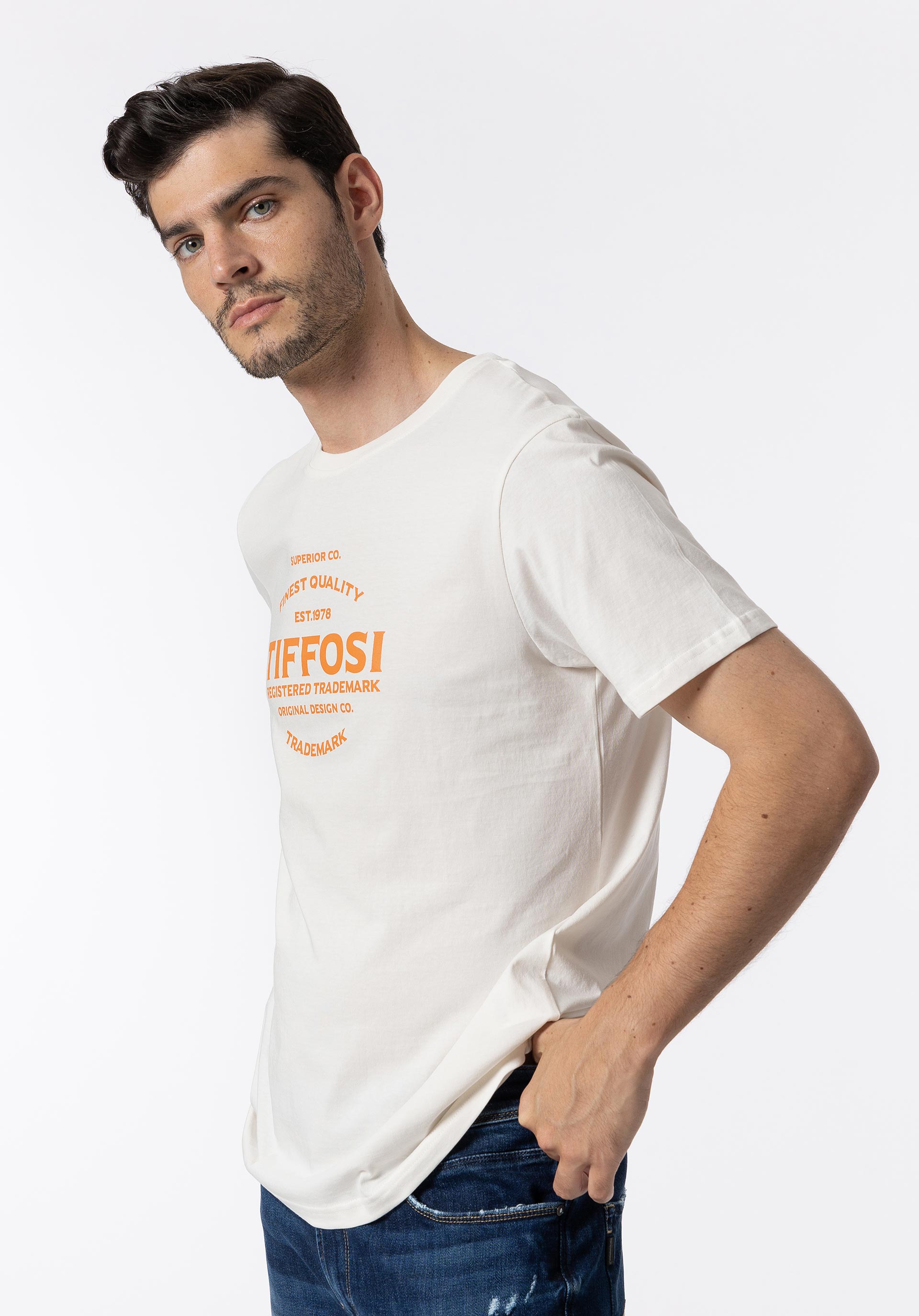 T-shirt com Estampado Frontal