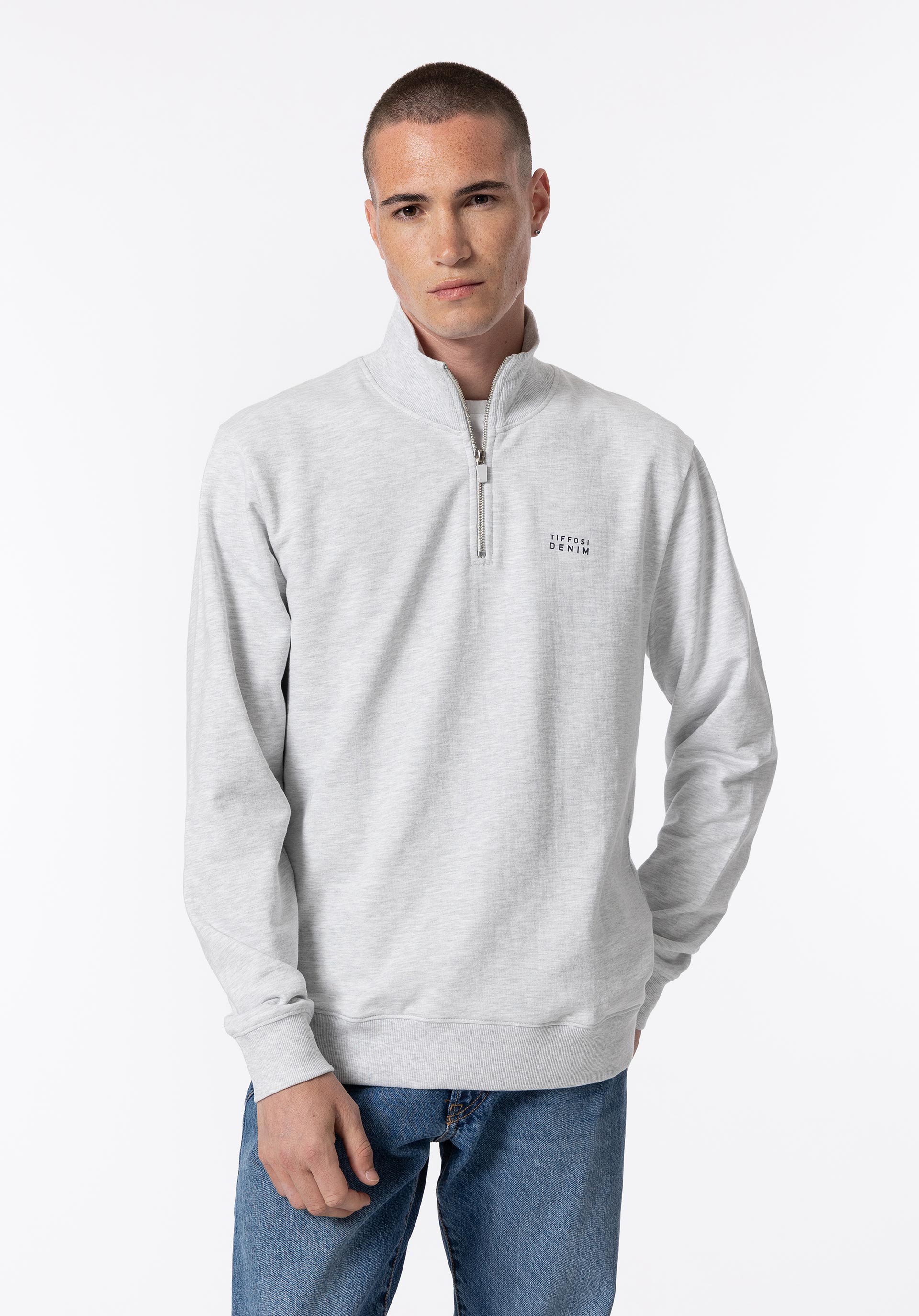 Sweatshirt com Fecho