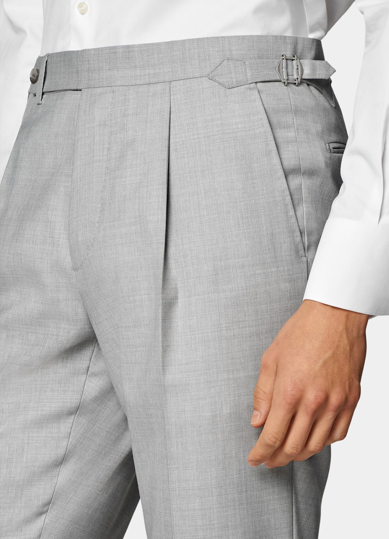 Costume Havana coupe Tailored gris clair