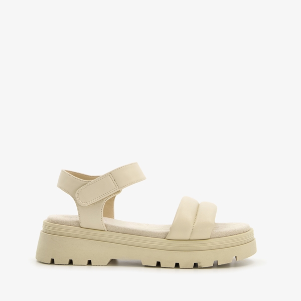 Blue Box dames sandalen met plateauzool beige