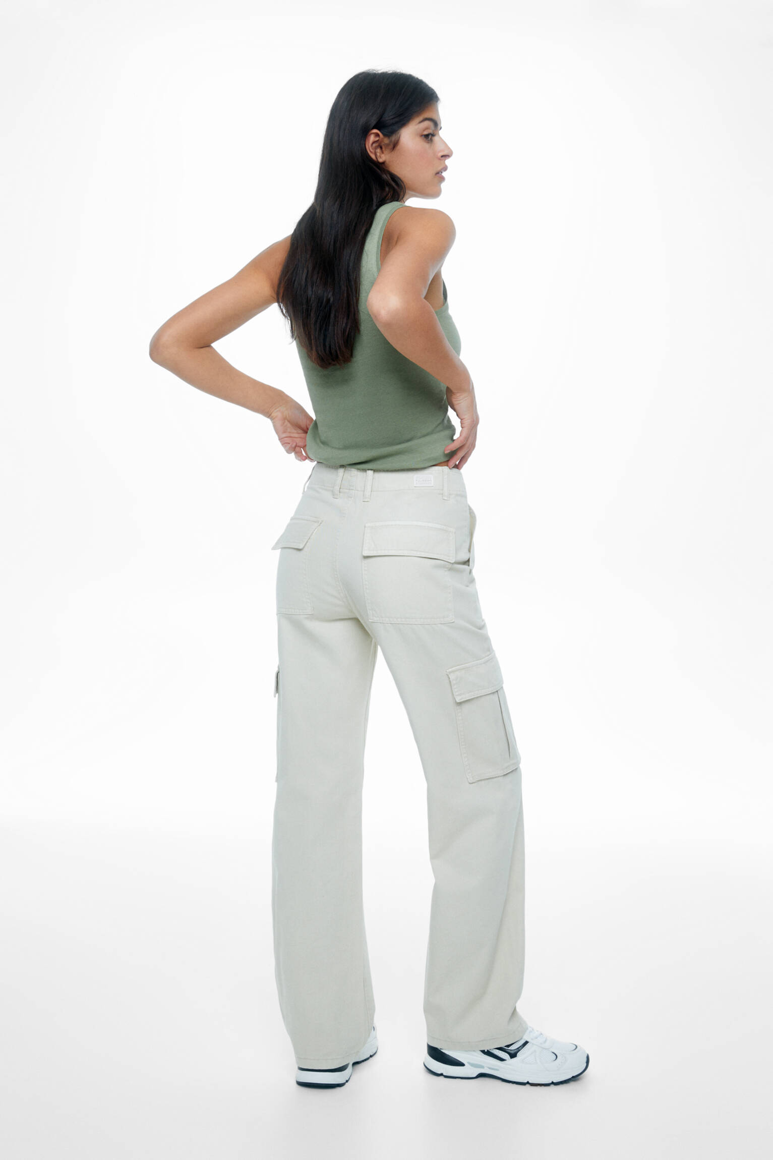 Calça cargo reta - cor pedra