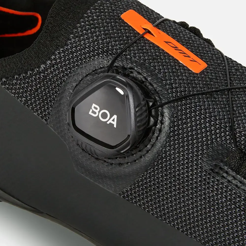 DMT KM30 Mountainbikeschoenen Zwart/Zwart Heren