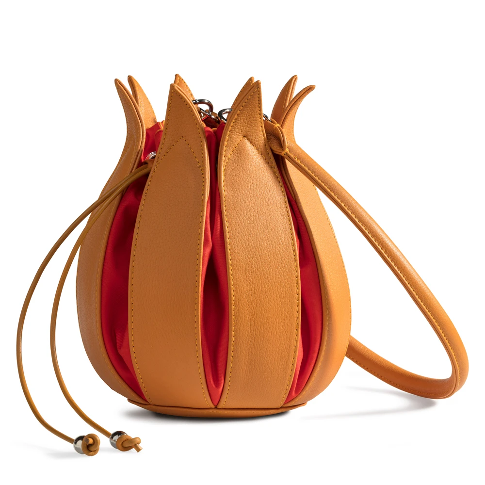 Tulip Structure Leather  Yellow - Orange Canvas Medium