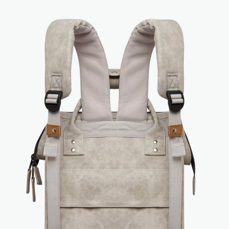 Sac à dos Adventurer Medium 23 litres + 2 grandes pochettes Reims