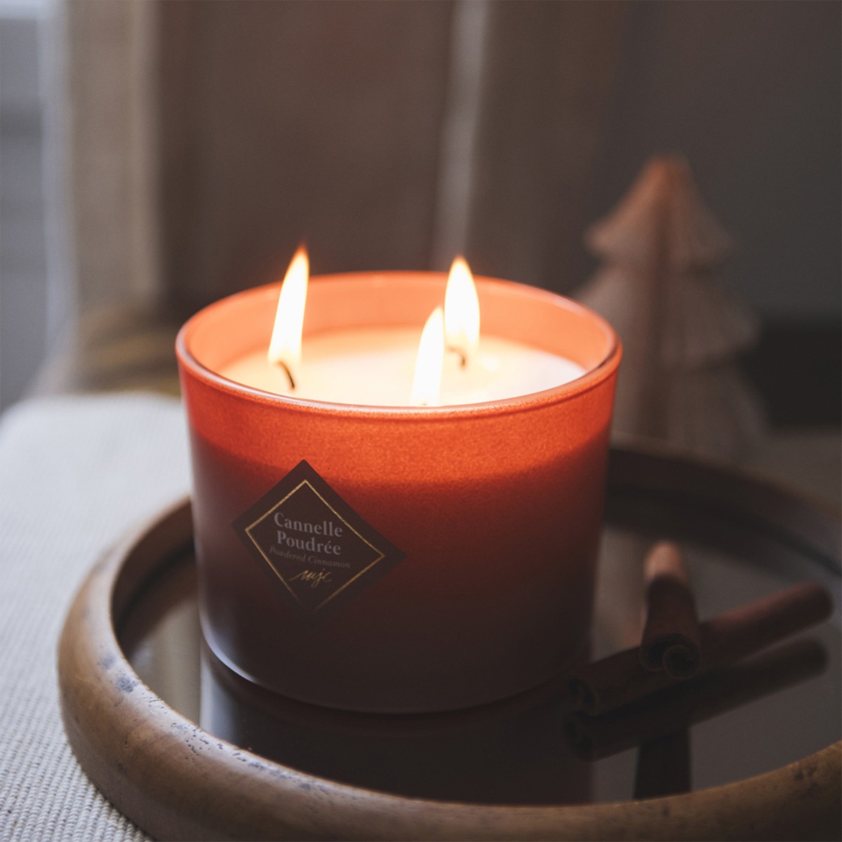 Bougie parfumée 3 mèches - Cannelle poudrée - 350 g