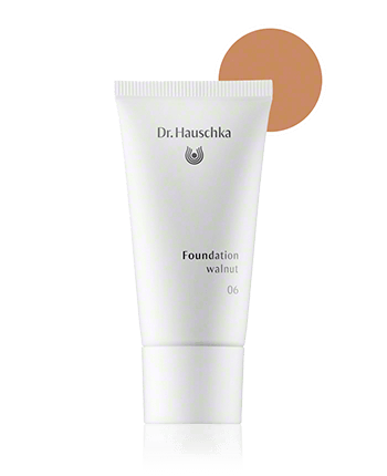 Dr. Hauschka Foundation 06 Walnut 30ml