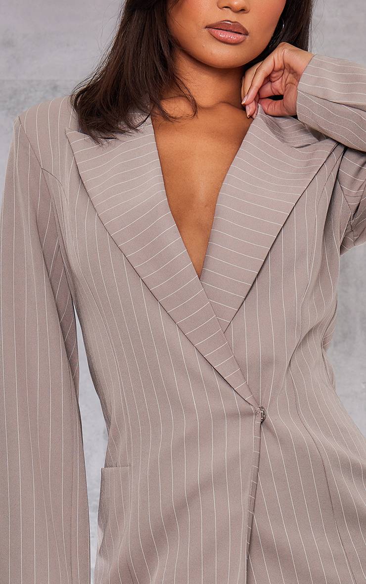 Gris Pierre Robe Blazer À Manches Longues Avec Poches Et Rayures Tissées