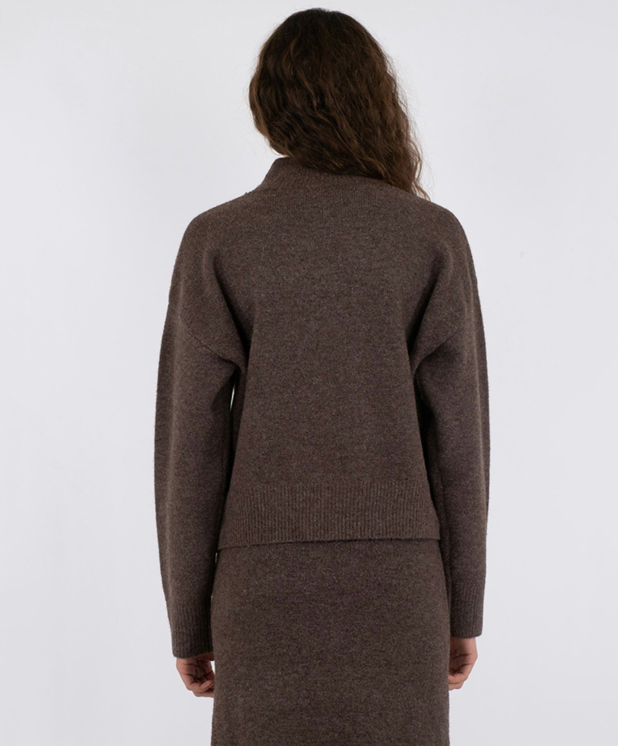 Neo Noir Dames trui bruin