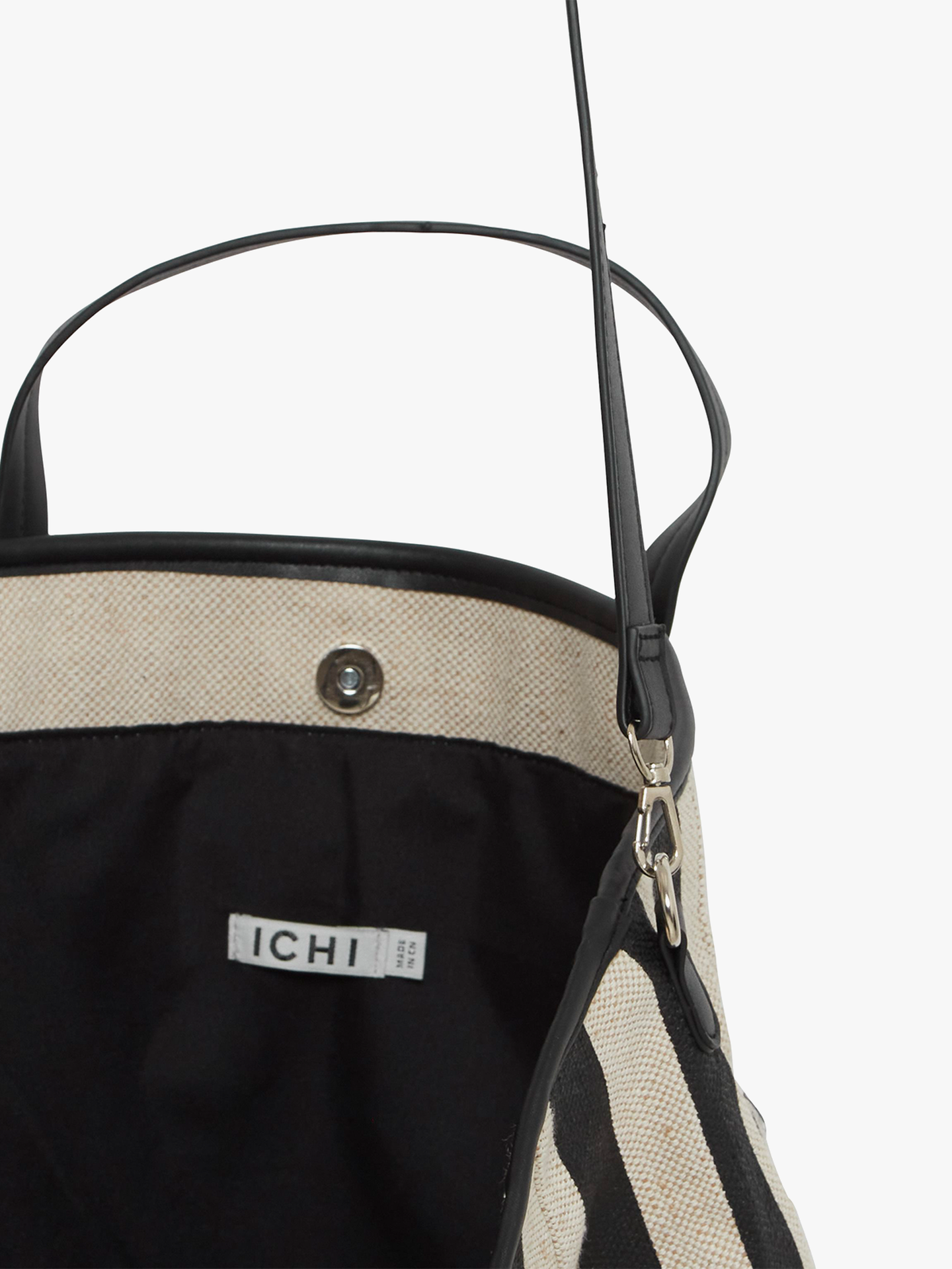 Nurra Shoulder Bag