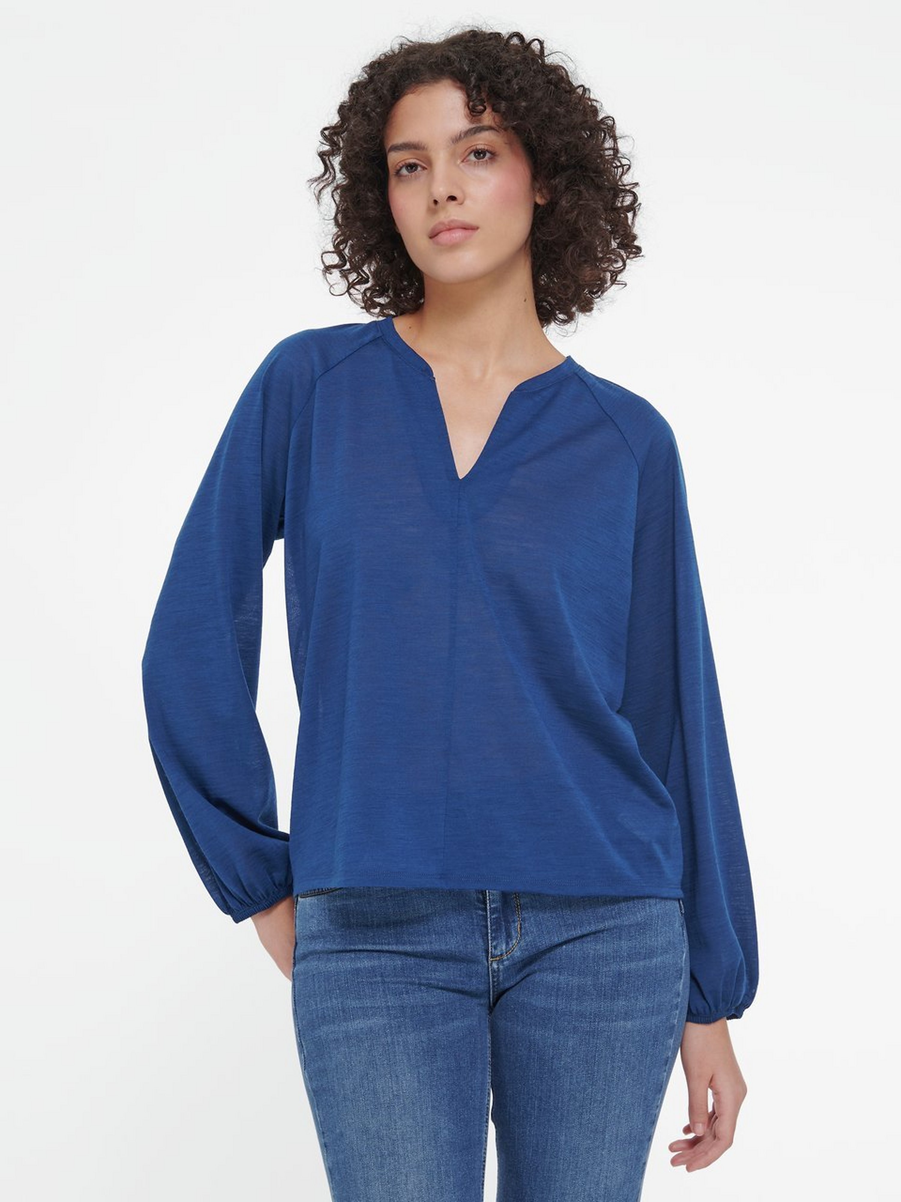 Blusen-Shirt mit V-Ausschnitt