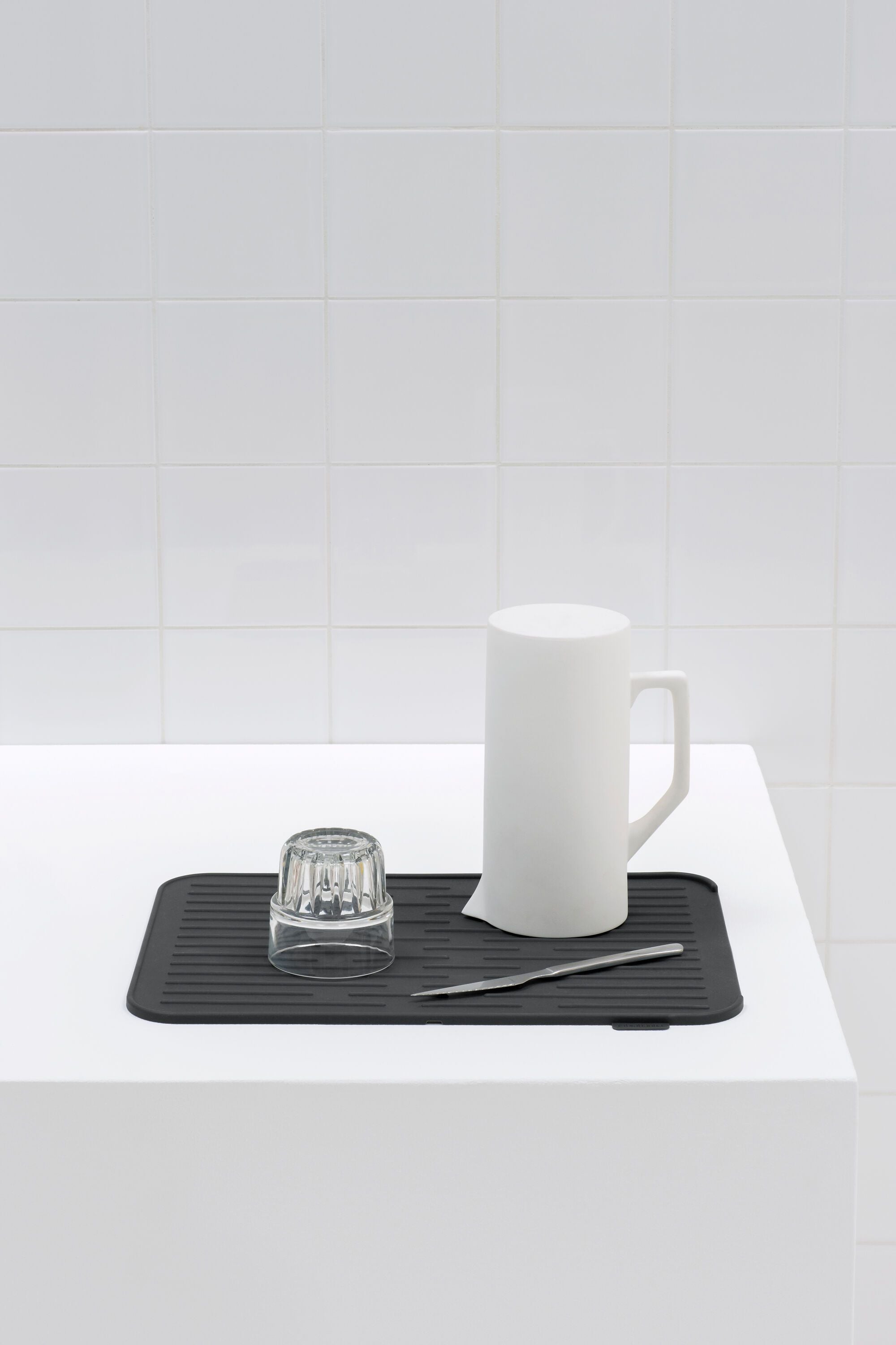 brabantia SINKSIDE Abtropfmatte - Dunkelgrau / B: 43.8 x T: 32.5 x H: 0.9 cm