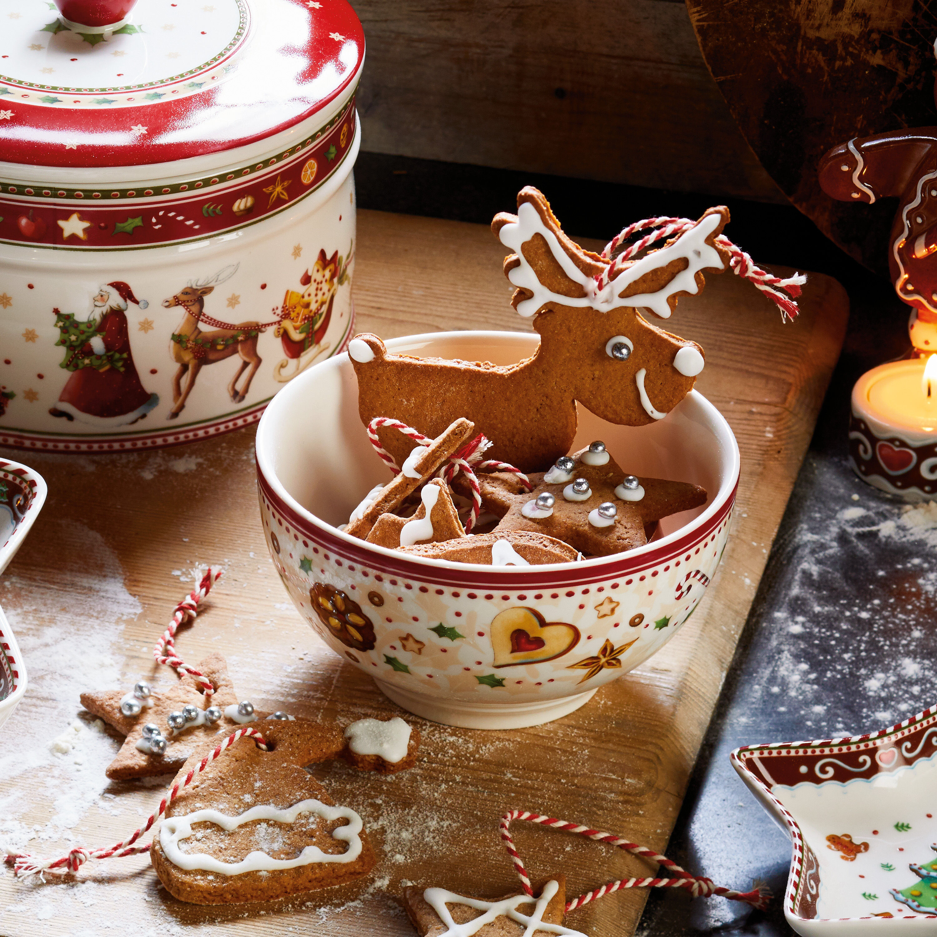 Winter Bakery Delight Cereal bowl Red, 15.9 oz, Premium Porcelain