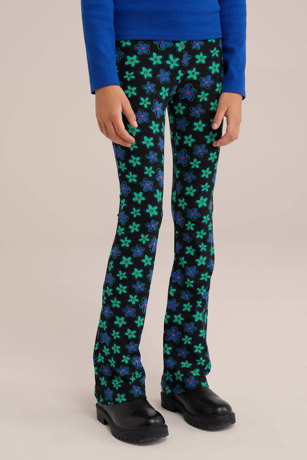 WE Fashion broek met all over print paradise green