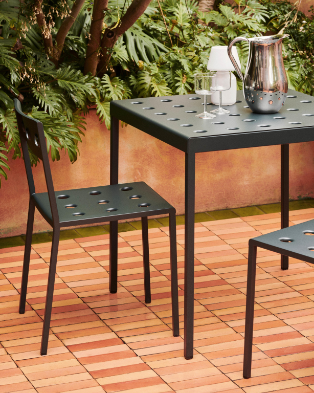 Hay Balcony Dining tuinstoel iron red