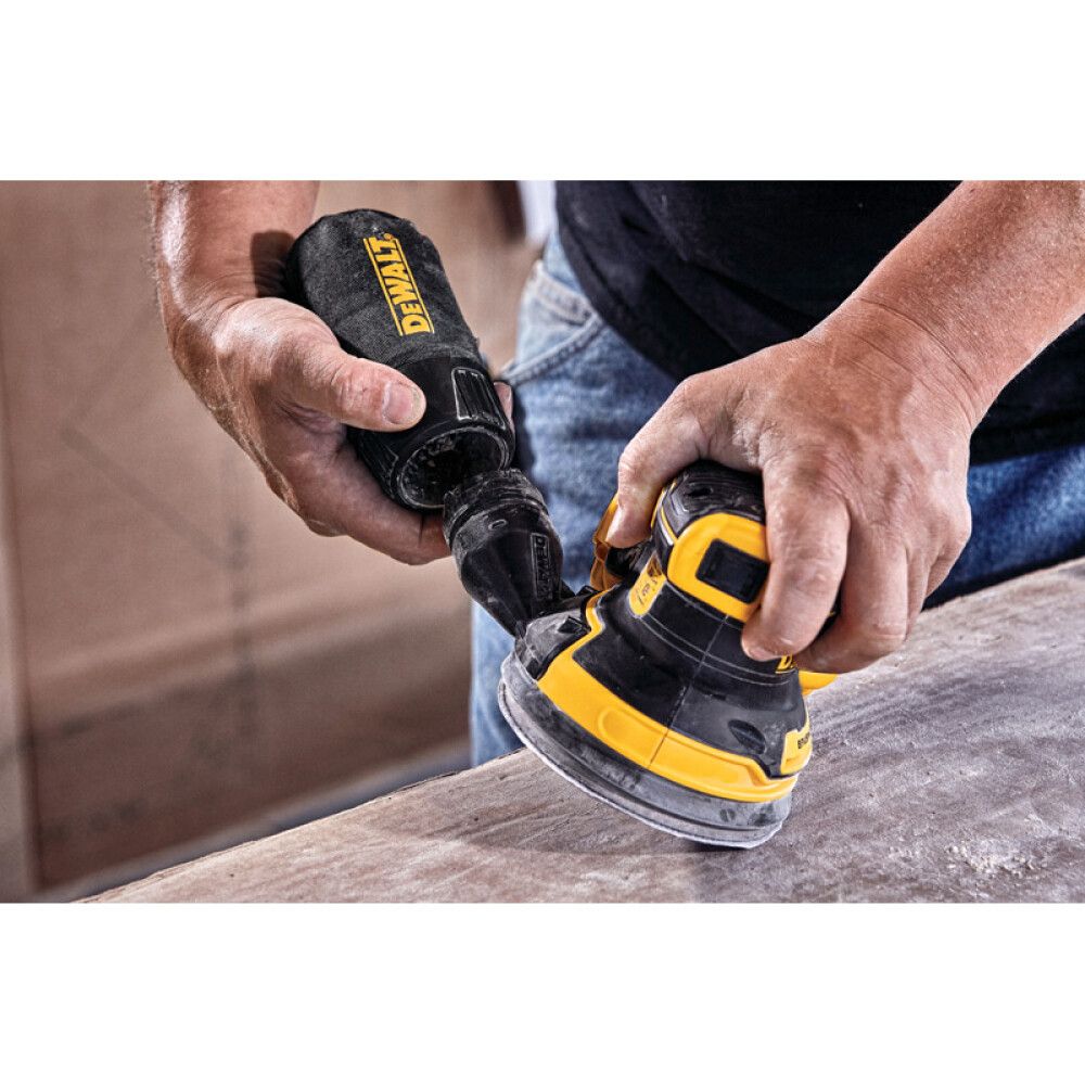 EKSENTERSLIPER DEWALT DCW210N 18V UTEN BATTERI