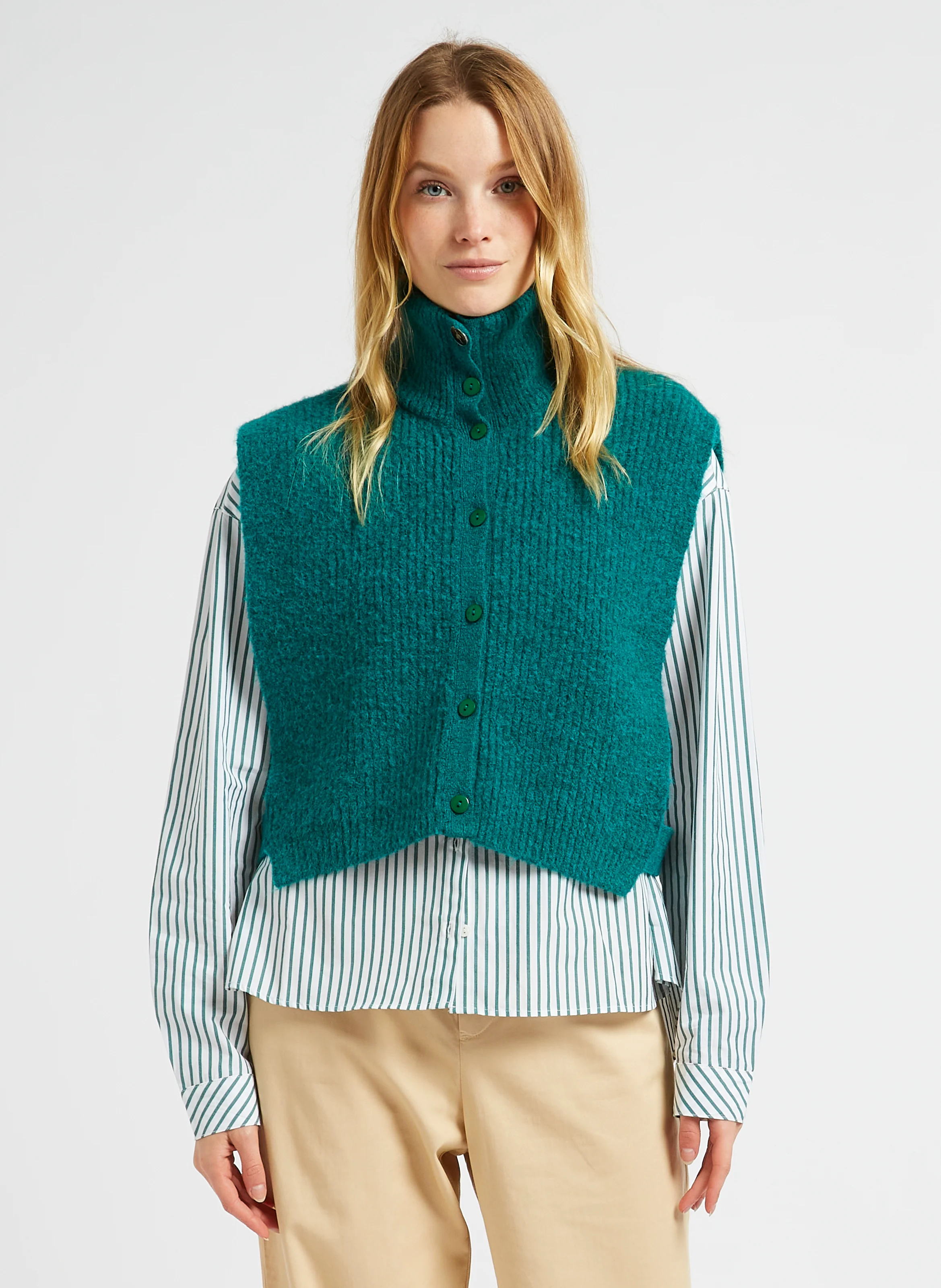 ANGIE - Pull col montant en maille côtelée| Vert