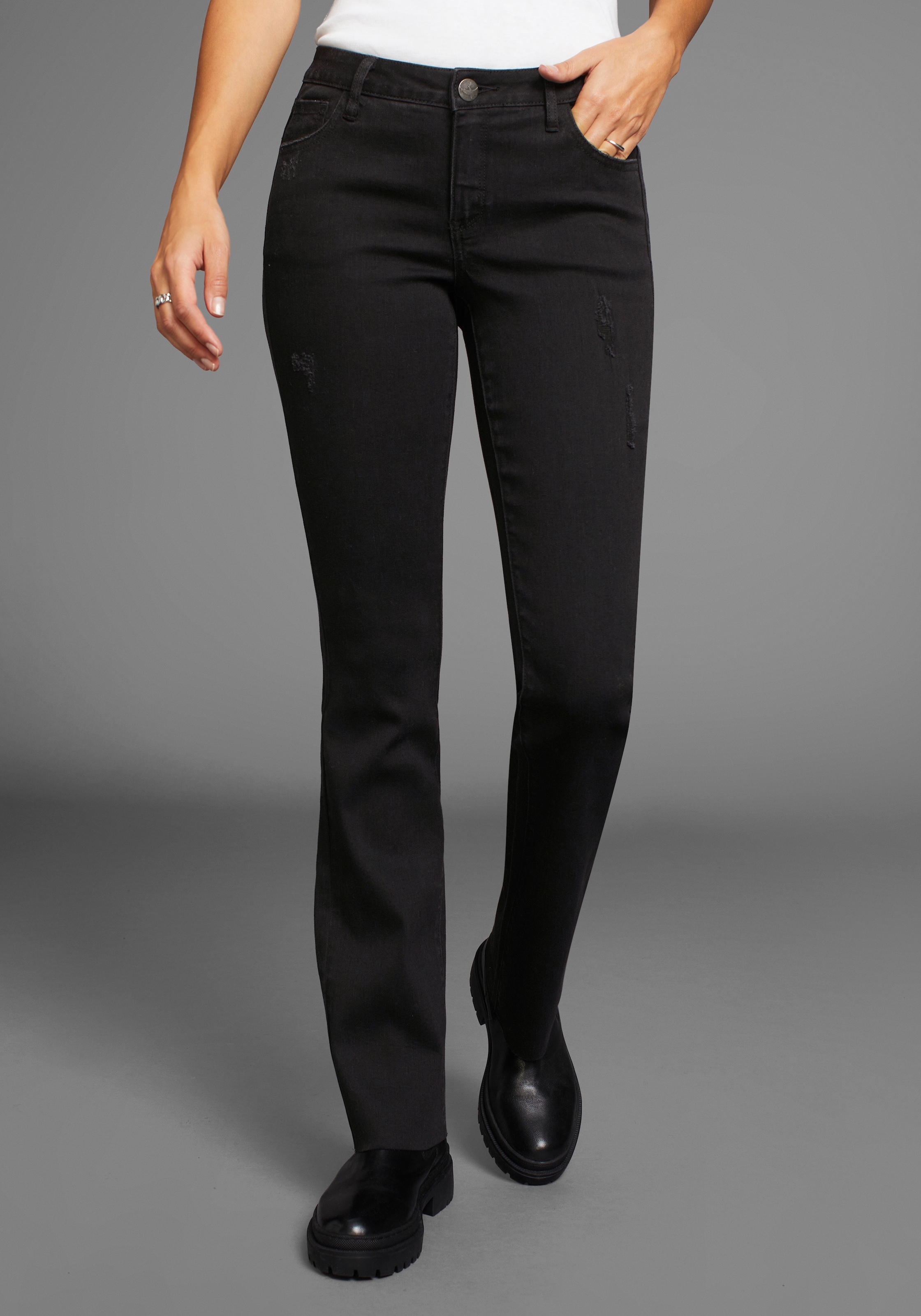 Arizona Bootcut-Jeans »Ultra-Stretch«, ausgestellte Beinform,  modischer Used-Look,  normale Leibhöhe