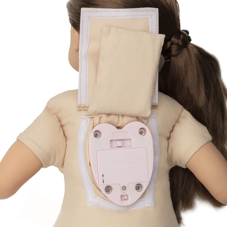 SKRÅLLAN DOLL DARK HAIR 45 CM