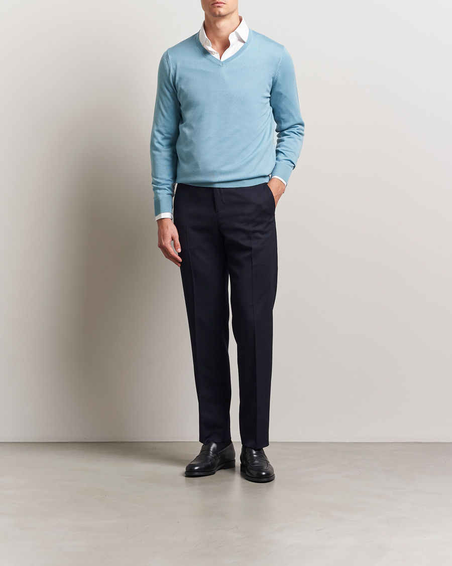 Charles Tyrwhitt Pure Merino V-Neck Jumper Aqua Green