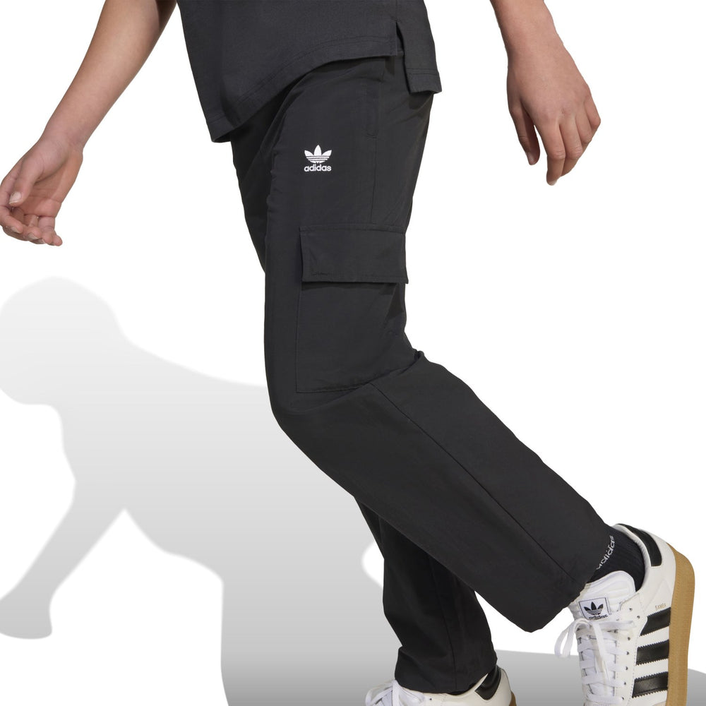 Køb adidas Originals Black/White Oh Woven Cargo Bukser