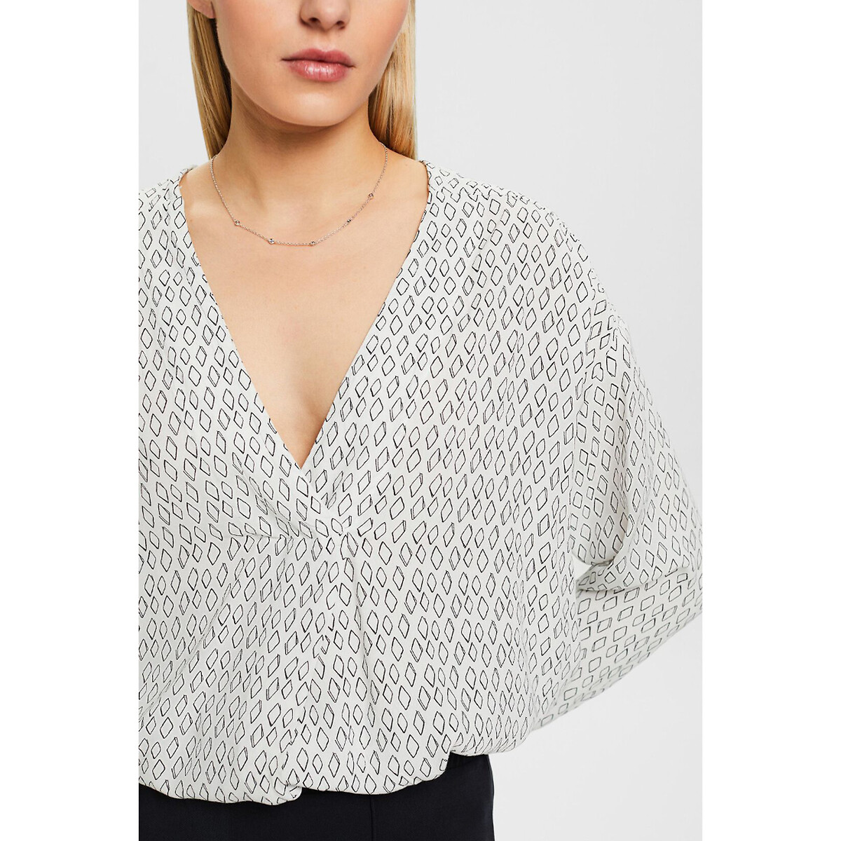 ESPRIT<br>Blusa estampada com decote em V